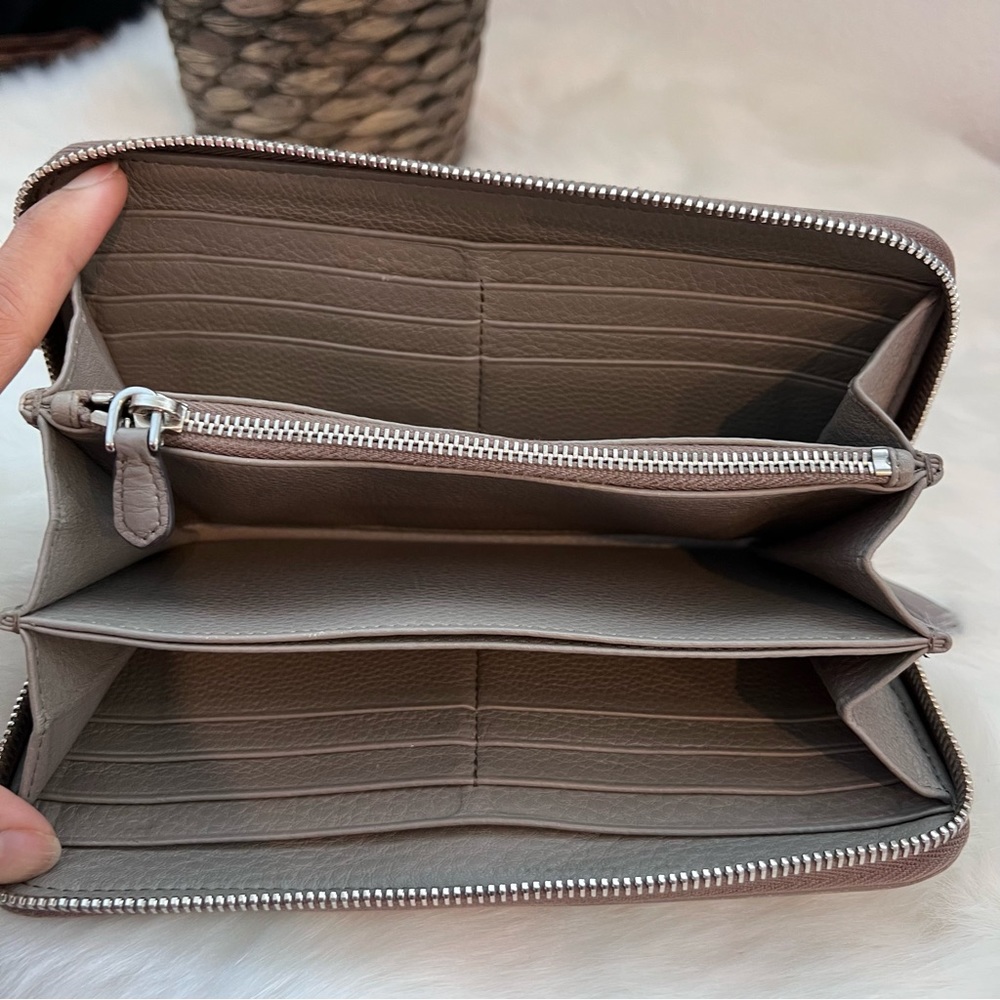Prada long wallet - Picture 5 of 12